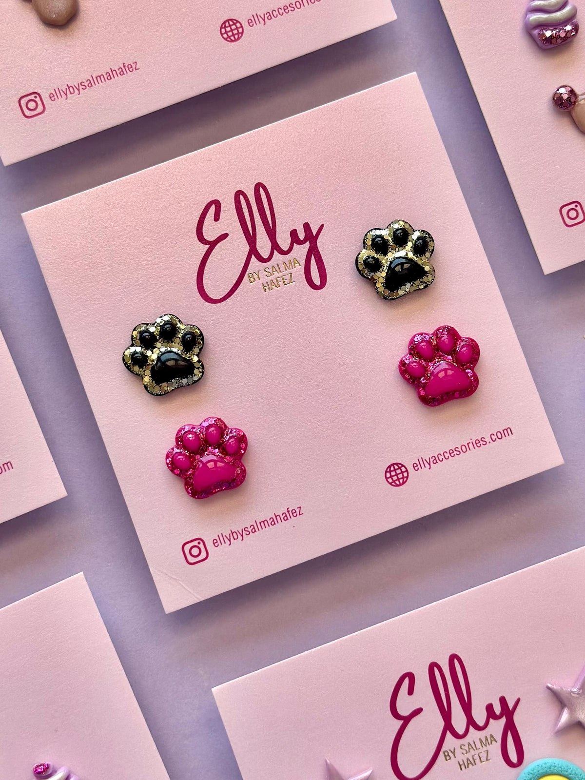 Paw set